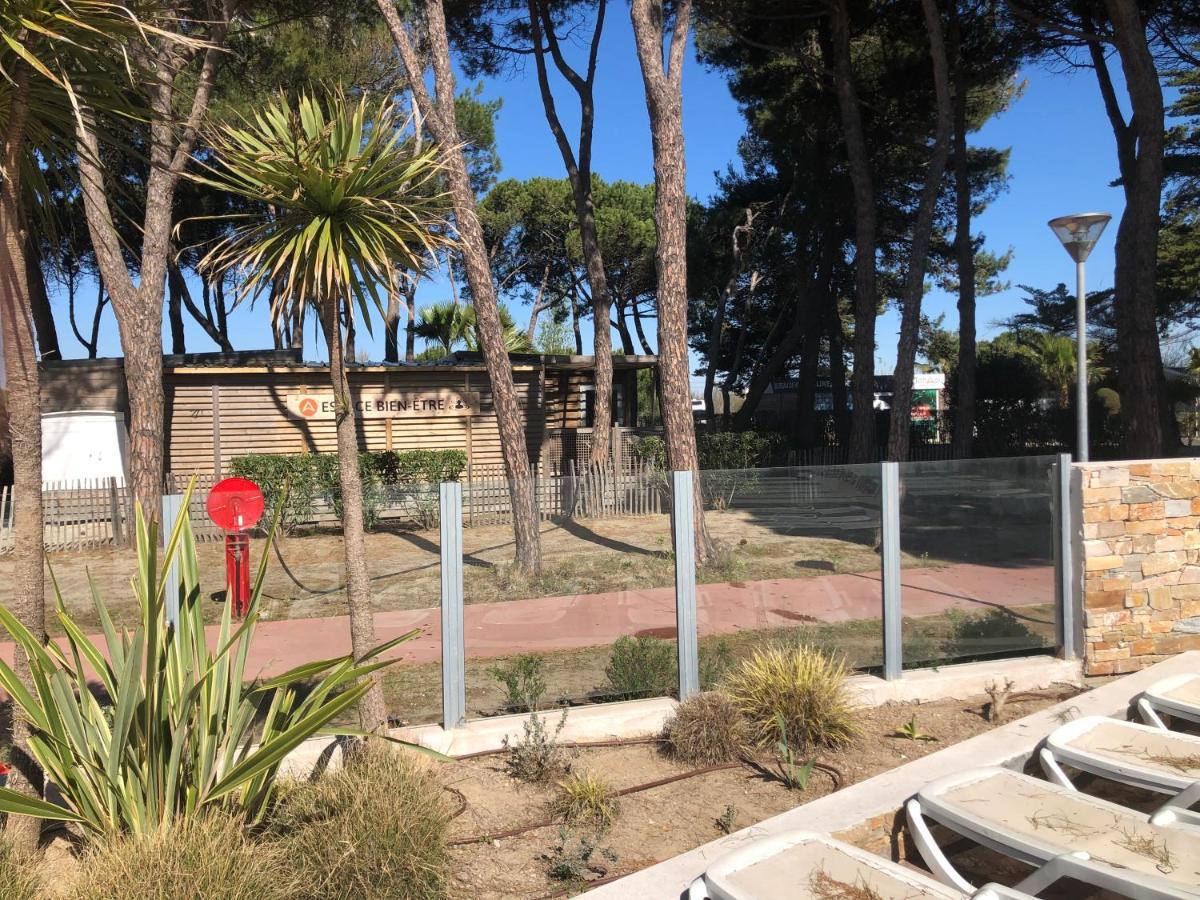 Camping Le Castellas Sete Exterior photo