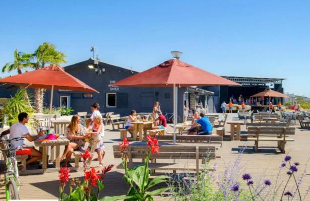 Camping Le Castellas Sete Exterior photo